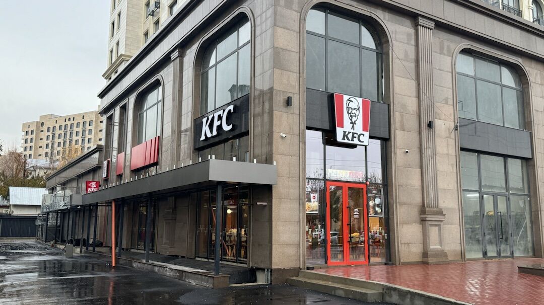 1. KFC Триумф Ош